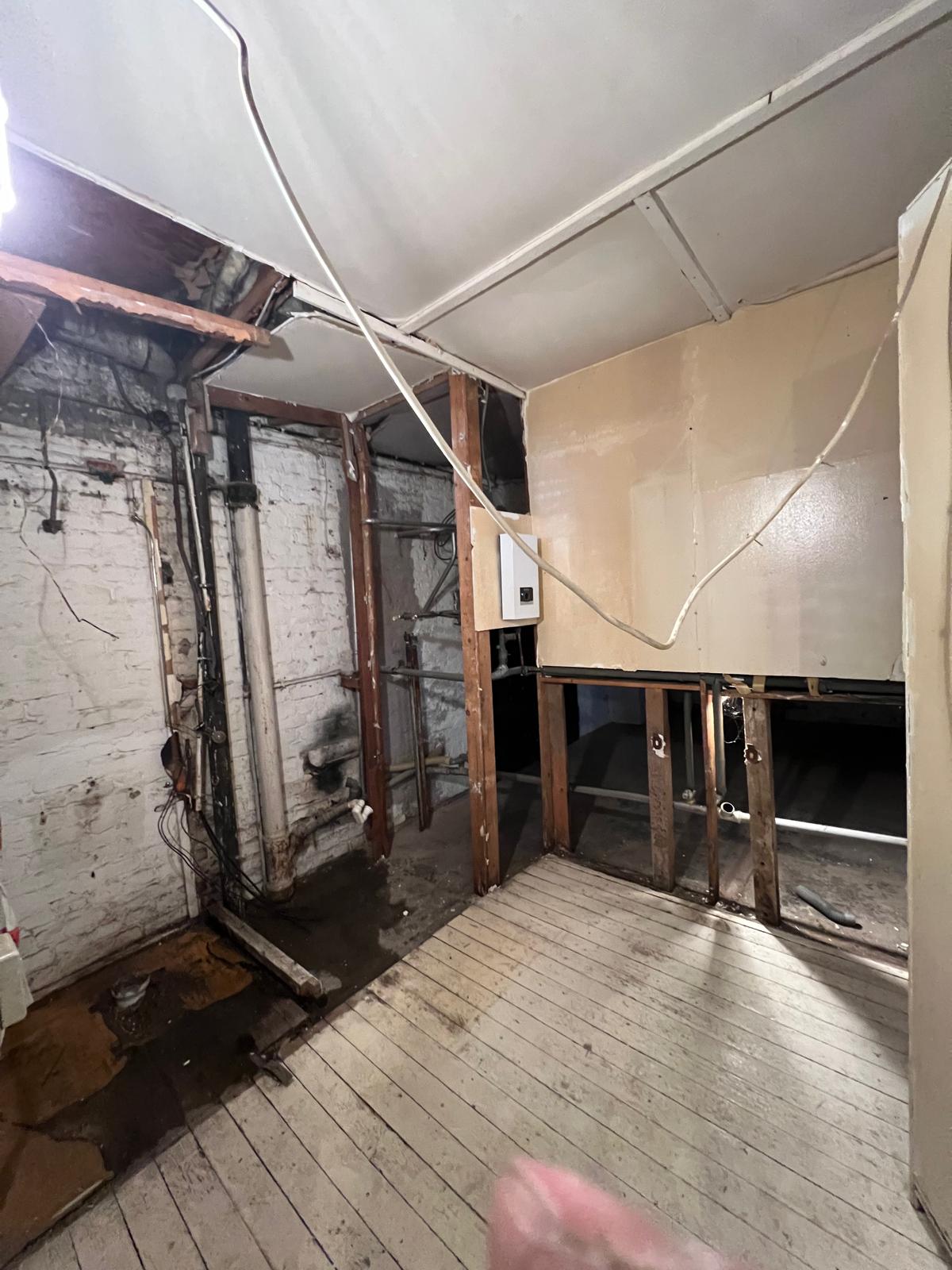 Badezimmer Düsseldorf — Abriss und Entkernung